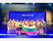  Грандиозен успех за...